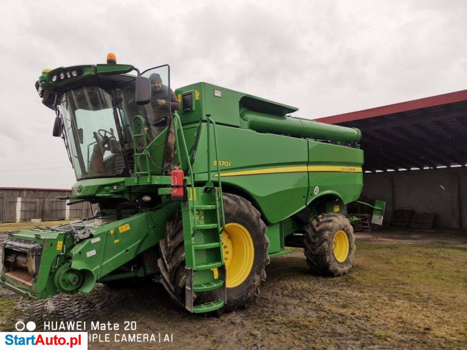 John Deere S670i