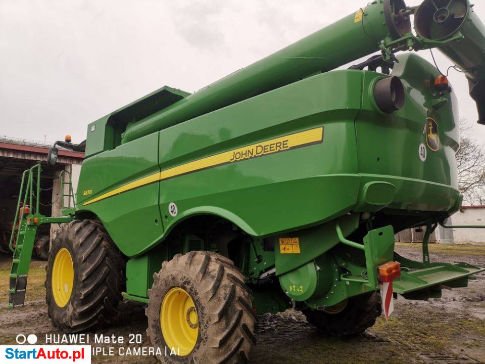 John Deere S670i
