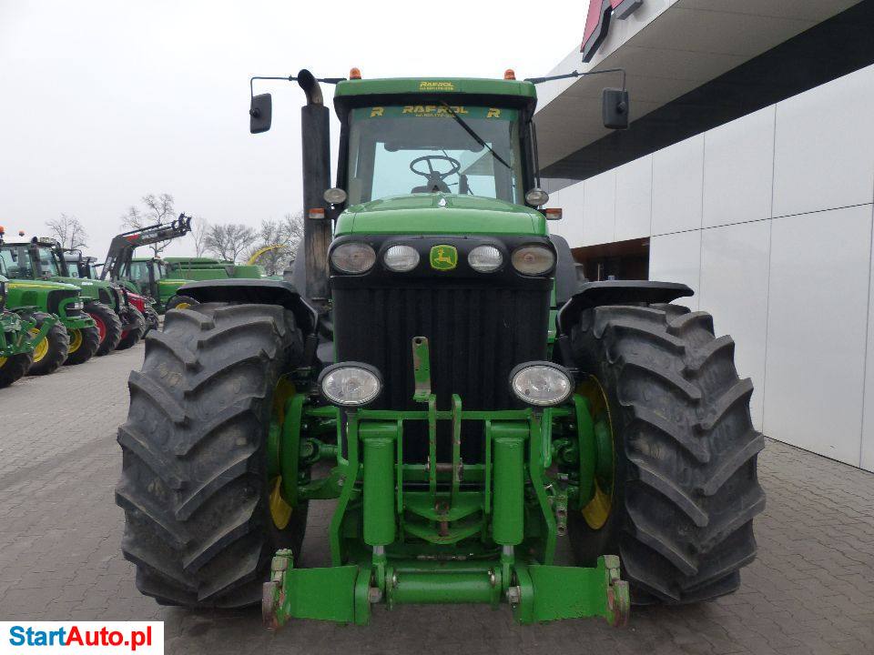 John Deere 8320