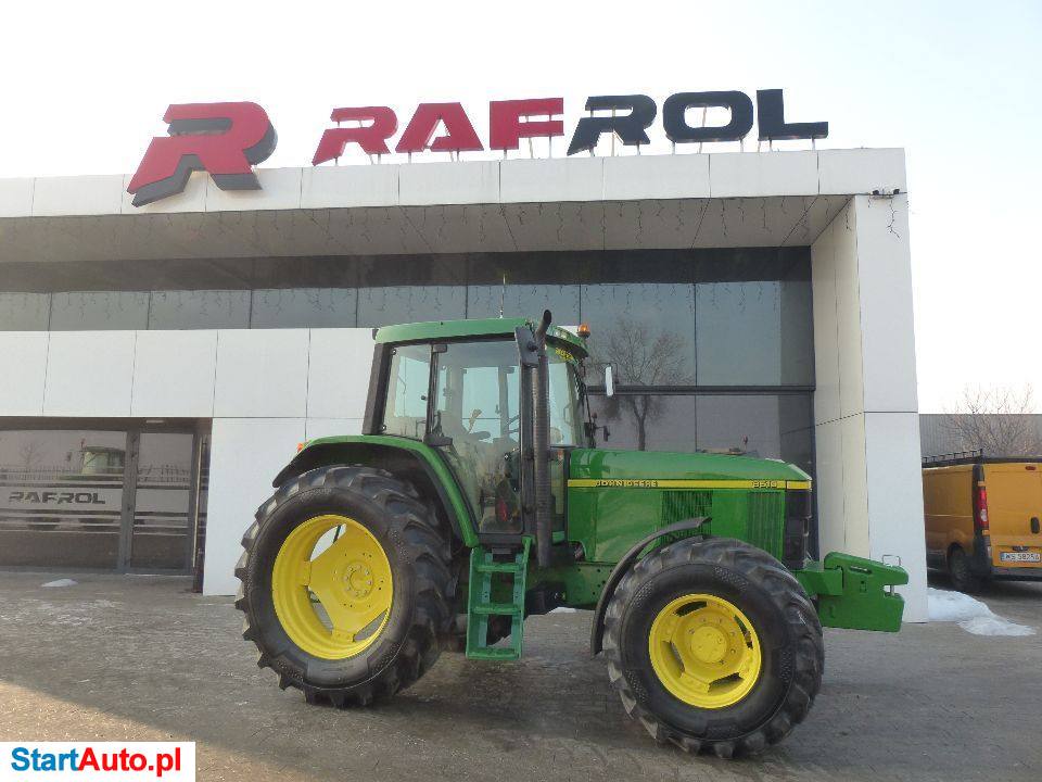 John Deere 6510