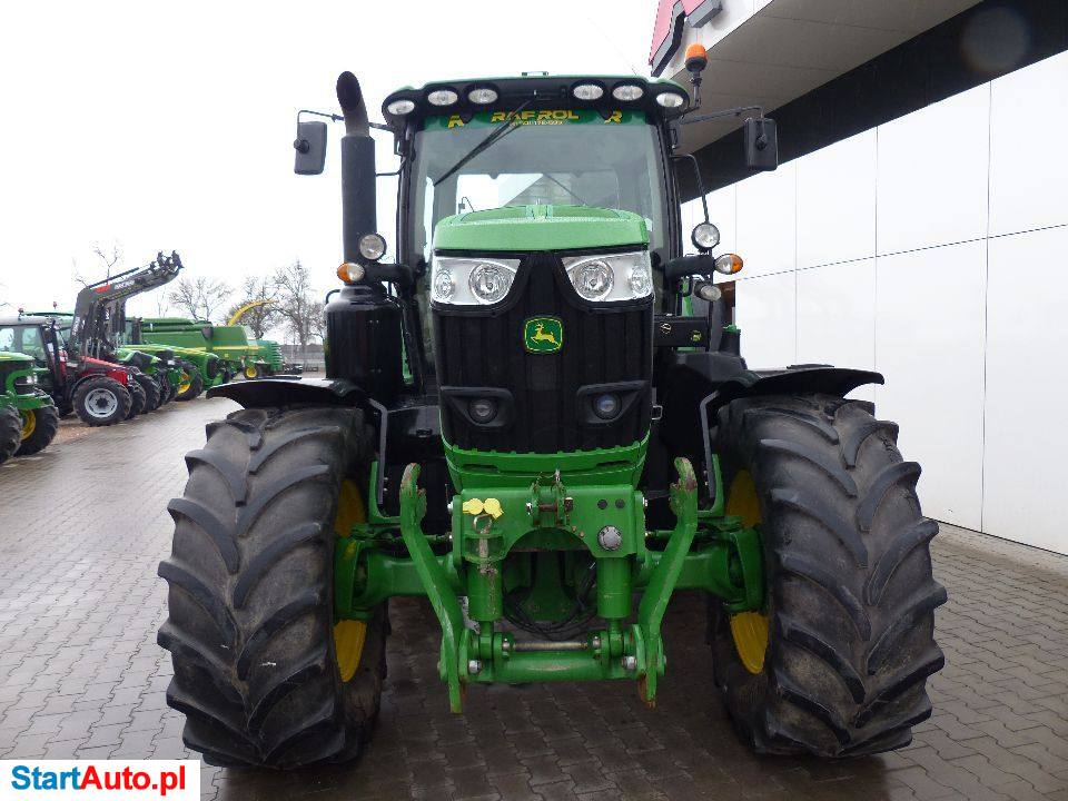 John Deere 6175R