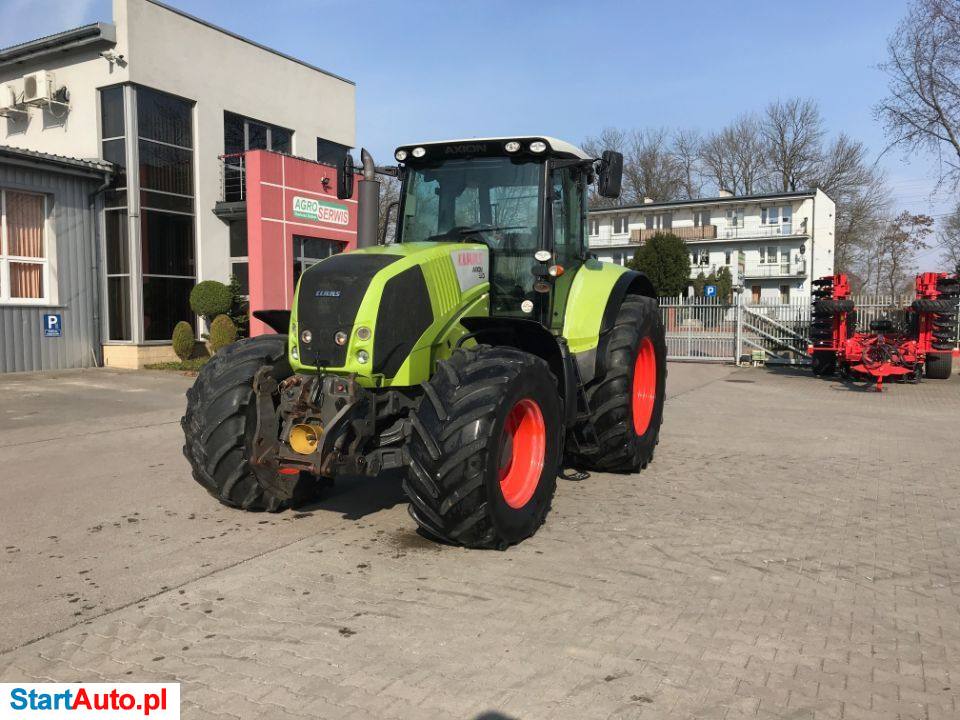 Claas AXION 810