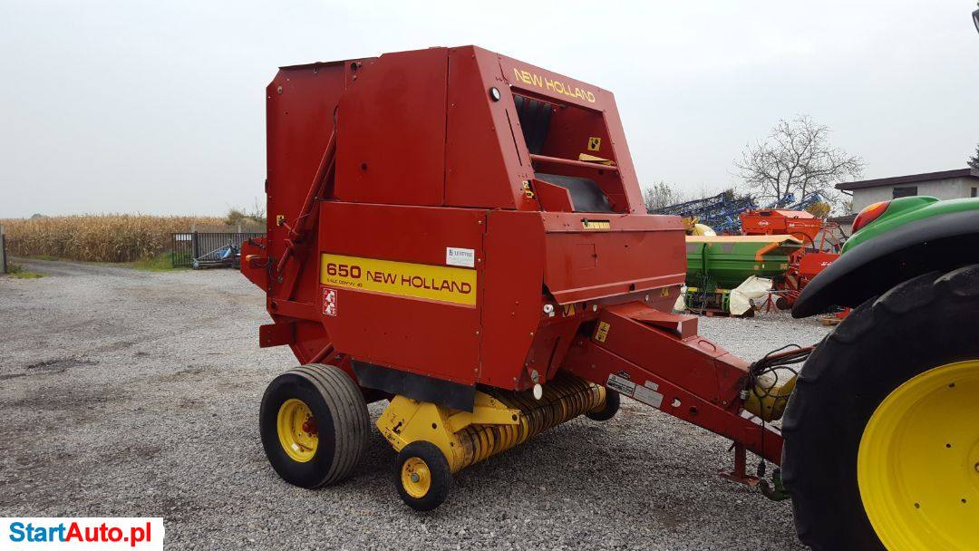 New Holland Prasa New Holland 650 , Siatka Sznurek