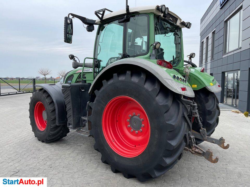 Fendt 724 Vario Profi Plus