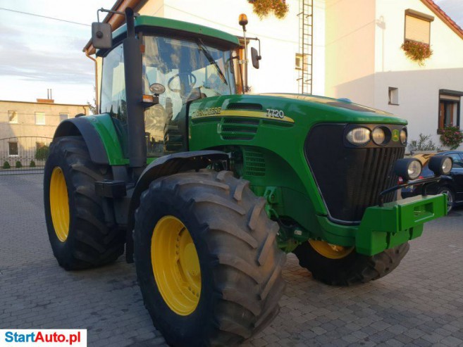 John Deere 7720 Sprowadzony