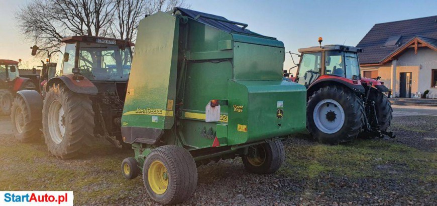 John Deere 592