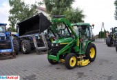 John Deere 4200