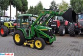John Deere 4200