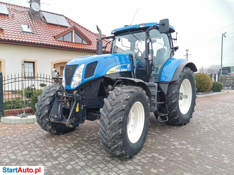New Holland T7030, 165KM