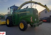 John Deere 7300