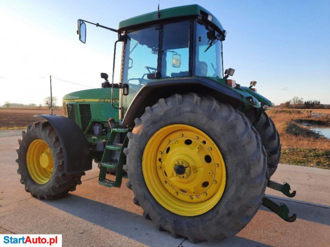 John Deere 7810