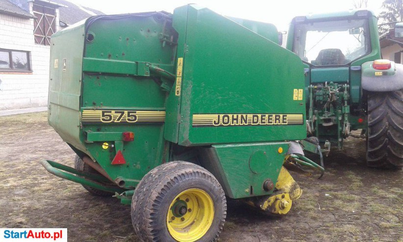John Deere 575