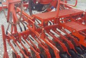 Kuhn Siewnik Zbożowy Talerzowy KUHN Venta 3m + Rolka Dogniatająca