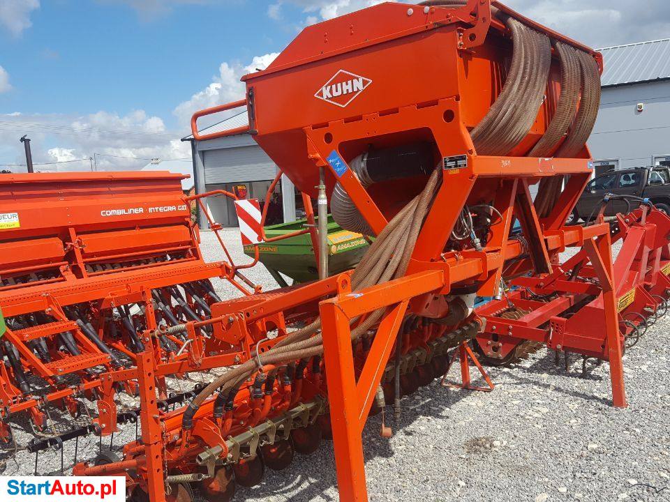 Kuhn Siewnik Zbożowy Talerzowy KUHN Venta 3m + Rolka Dogniatająca