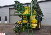 John Deere Opryskiwacz John Deere 832 , 28m/3200l
