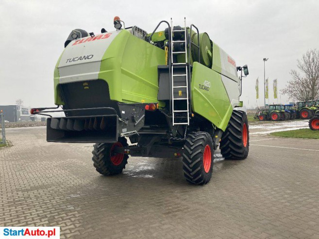 Claas TUCANO 420