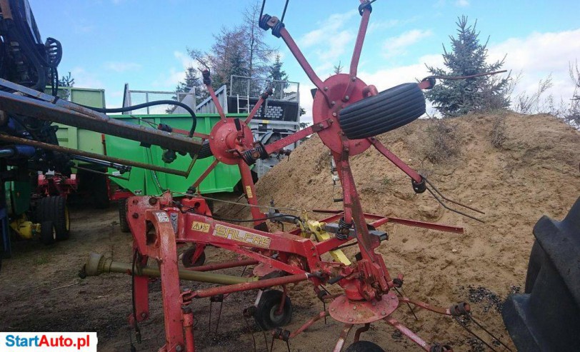 Kuhn .