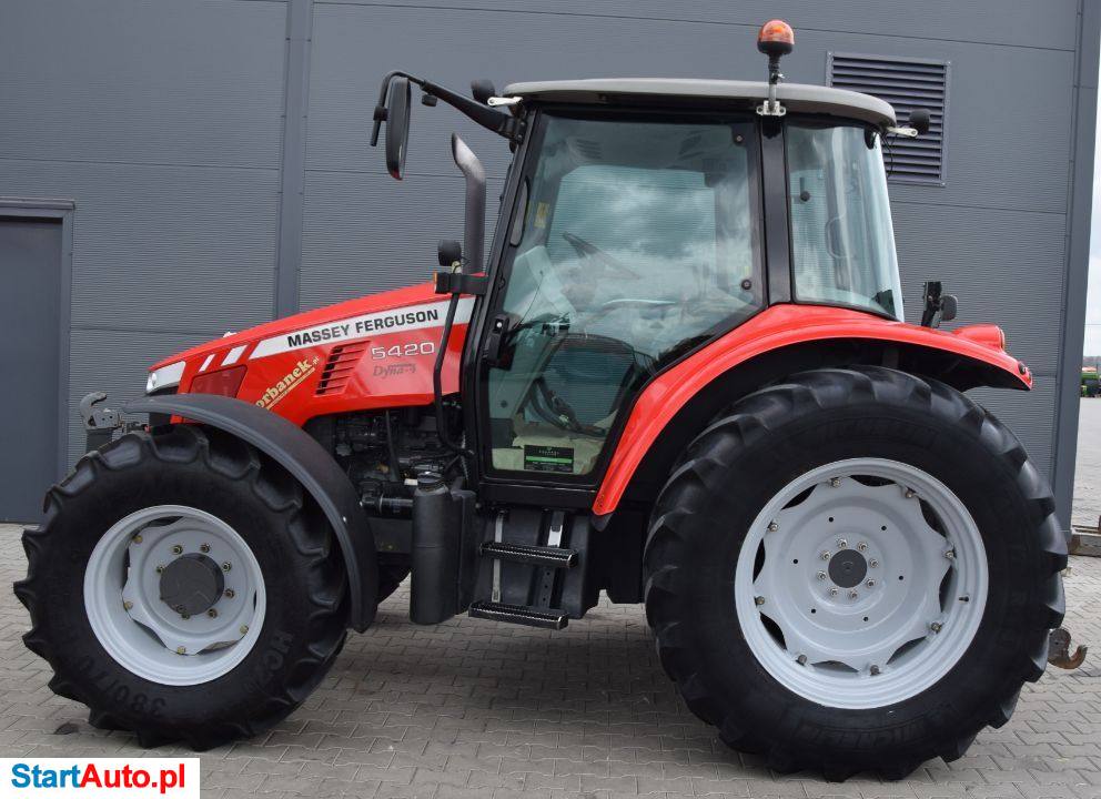 Massey Ferguson 5420 Dyna-4