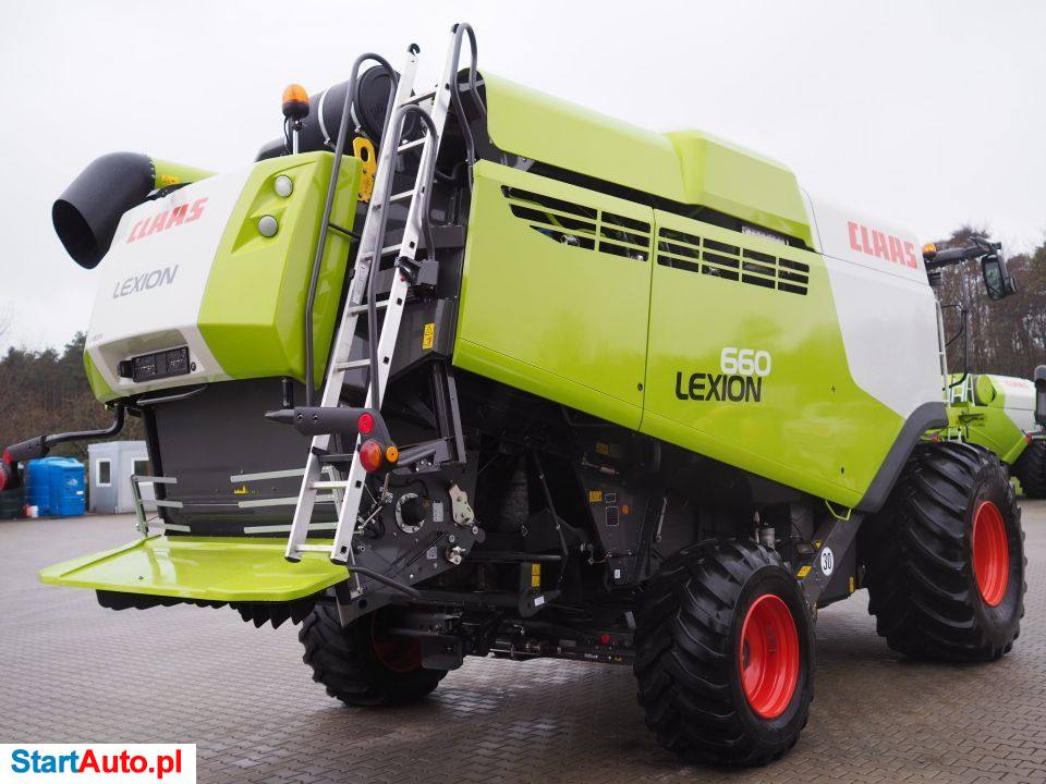 Claas Lexion 660 + V770