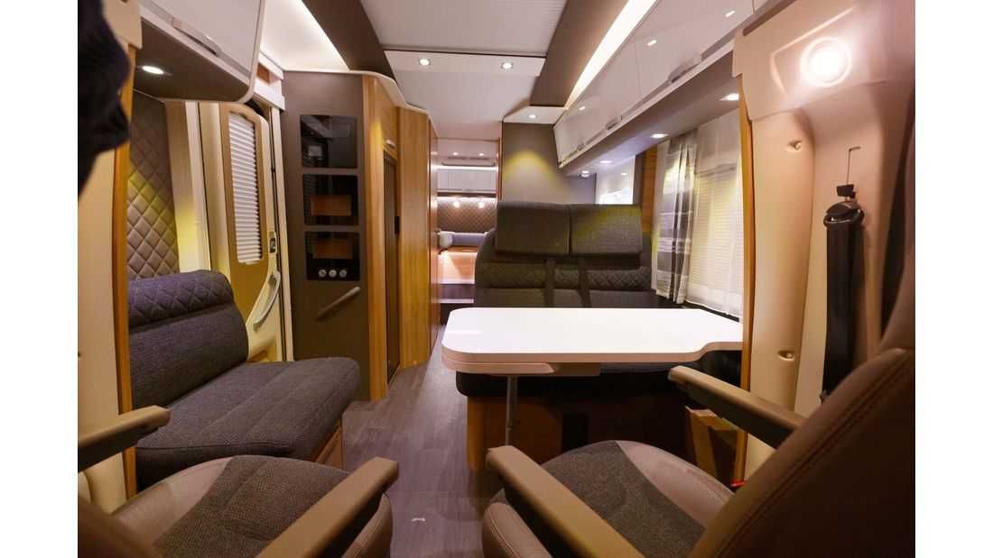 WYNAJEM wypożyczalnia aut kamperów busów kamper busy bus do wynajęcia