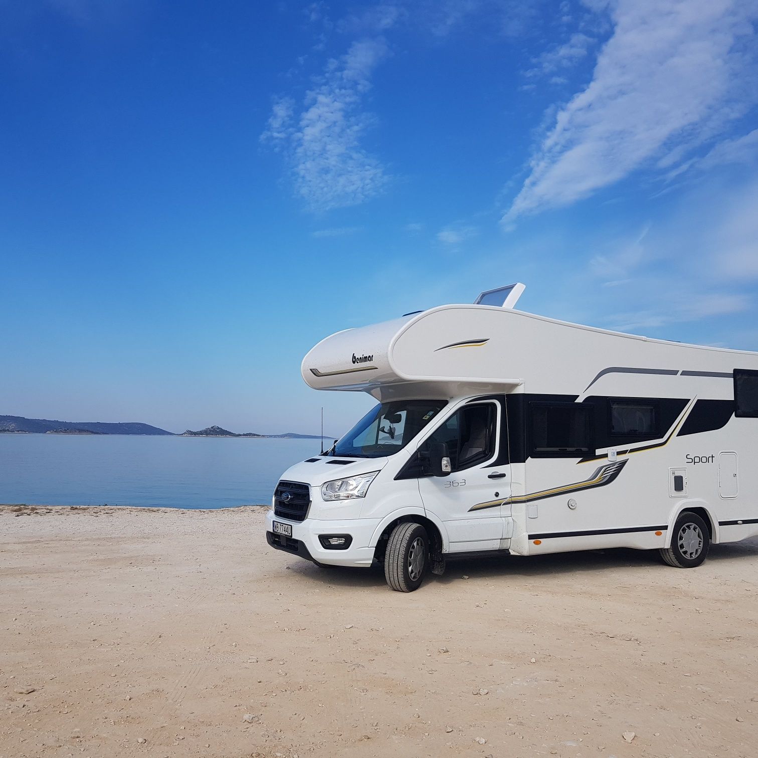 Wynajem Kampera Benimar 363 wypozyczalnia kamperow wynajme mazowieckie