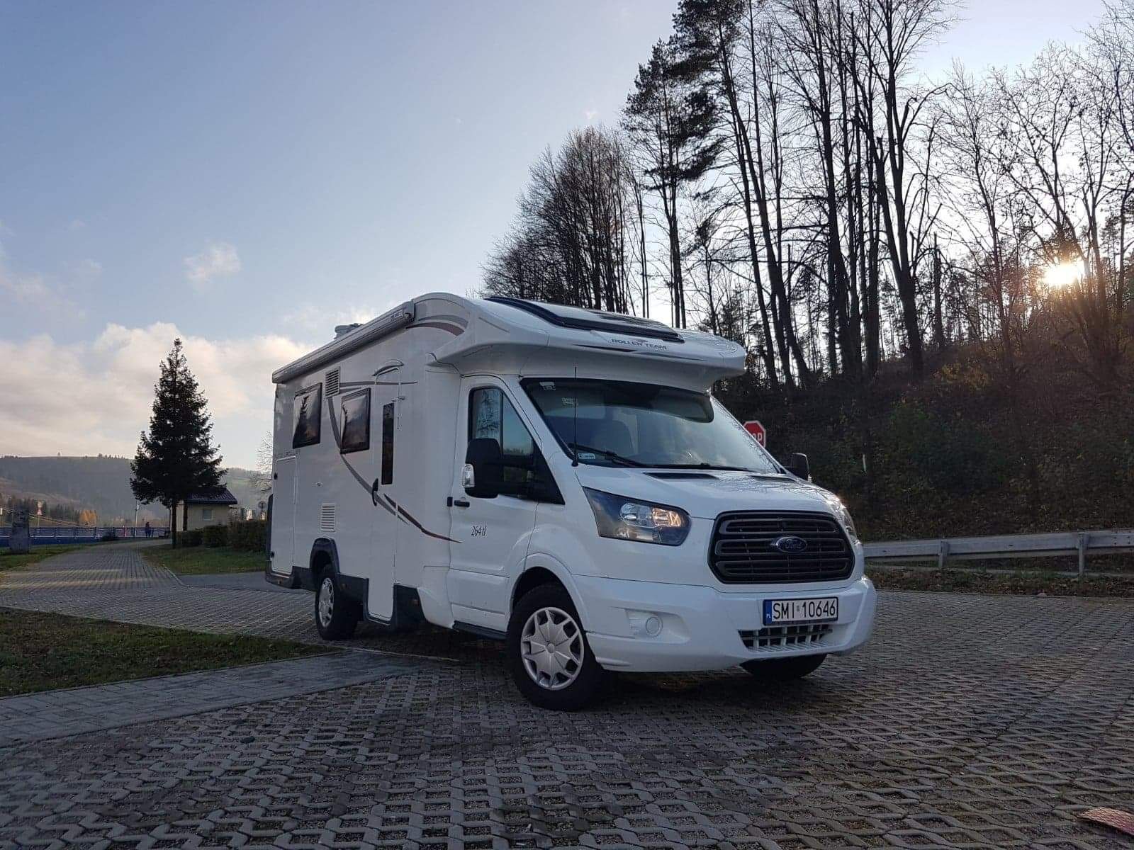 Kamper Ford Roller Team Wynajem