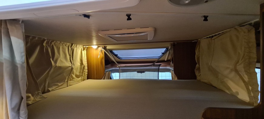 Vip.5-osób EXSLUSIVE Full Opcja wynajem wynajm kamper camper