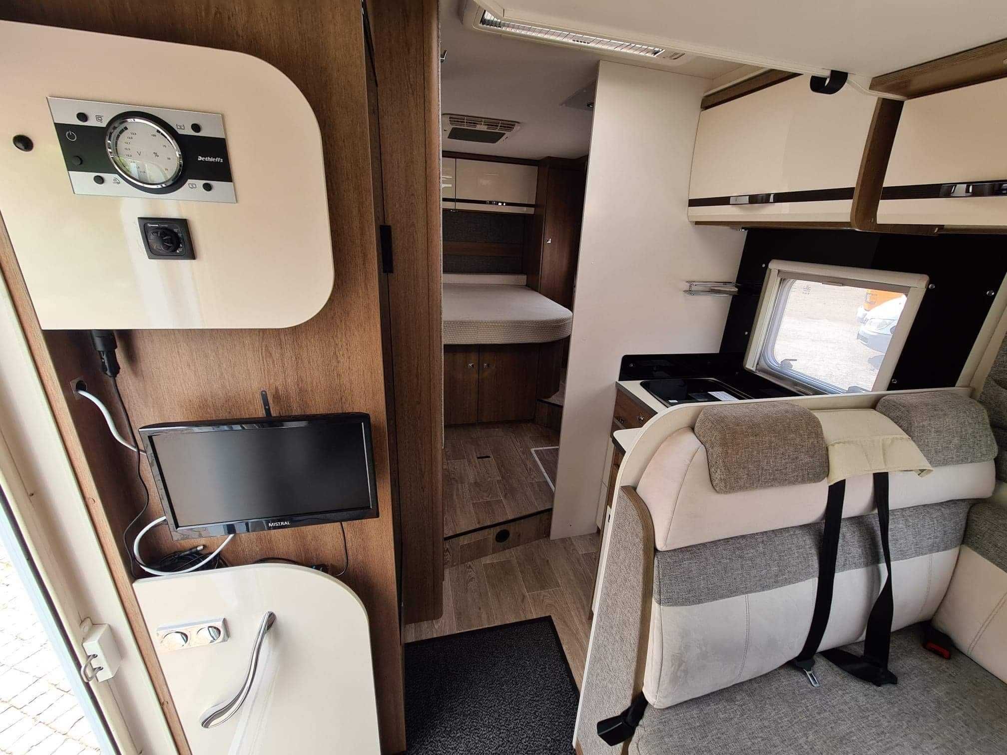 Wynajem Kamper DETHLEFFS trend I 7057 DBM