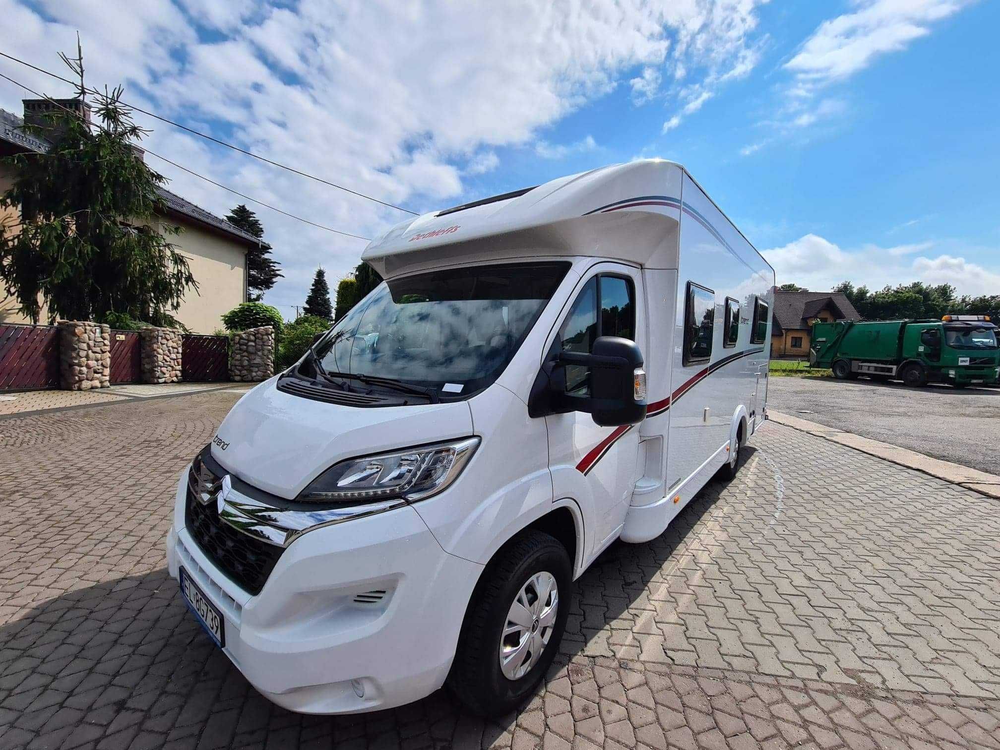 Wynajem Kamper DETHLEFFS trend I 7057 DBM