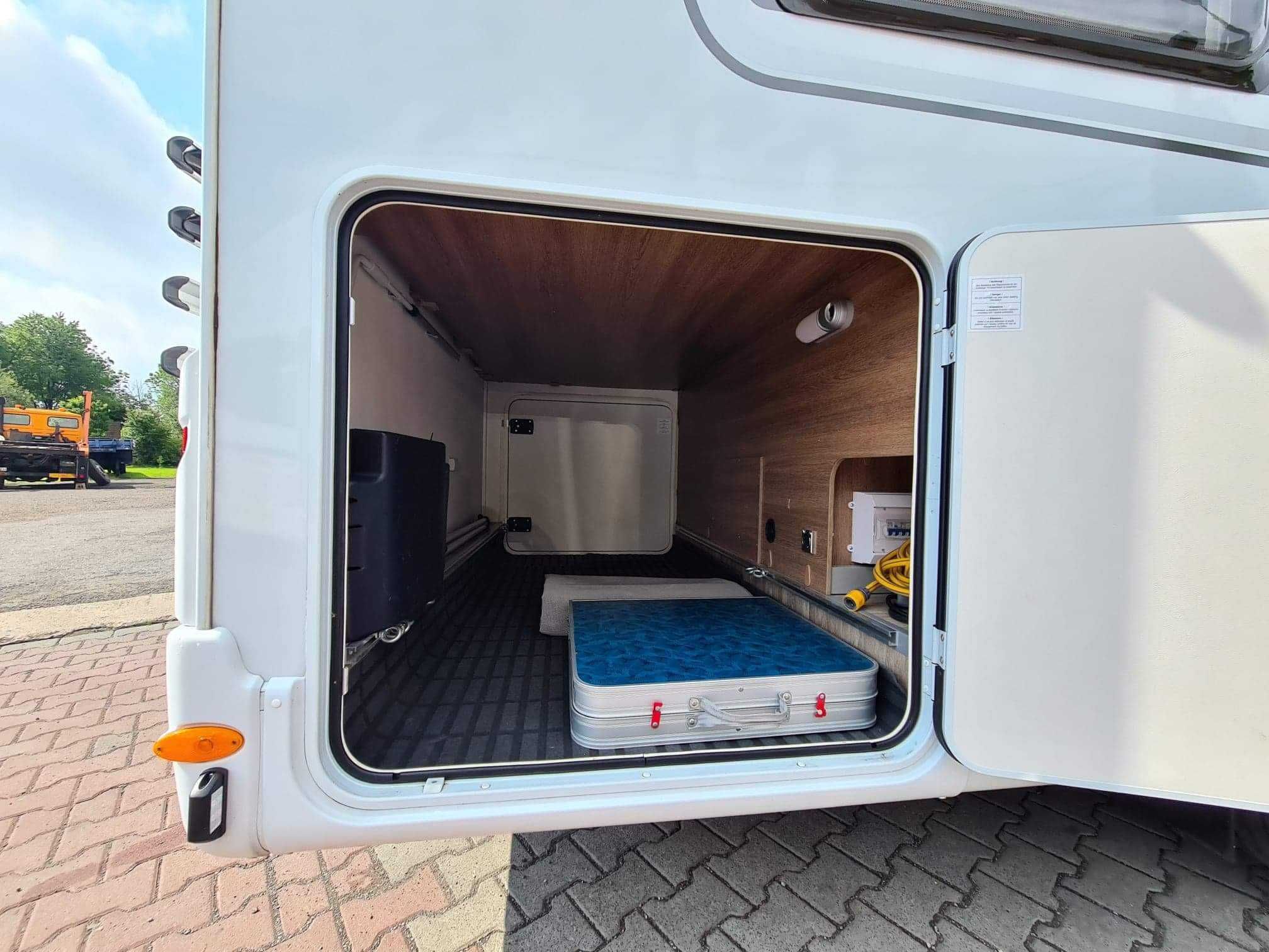 Wynajem Kamper DETHLEFFS trend I 7057 DBM