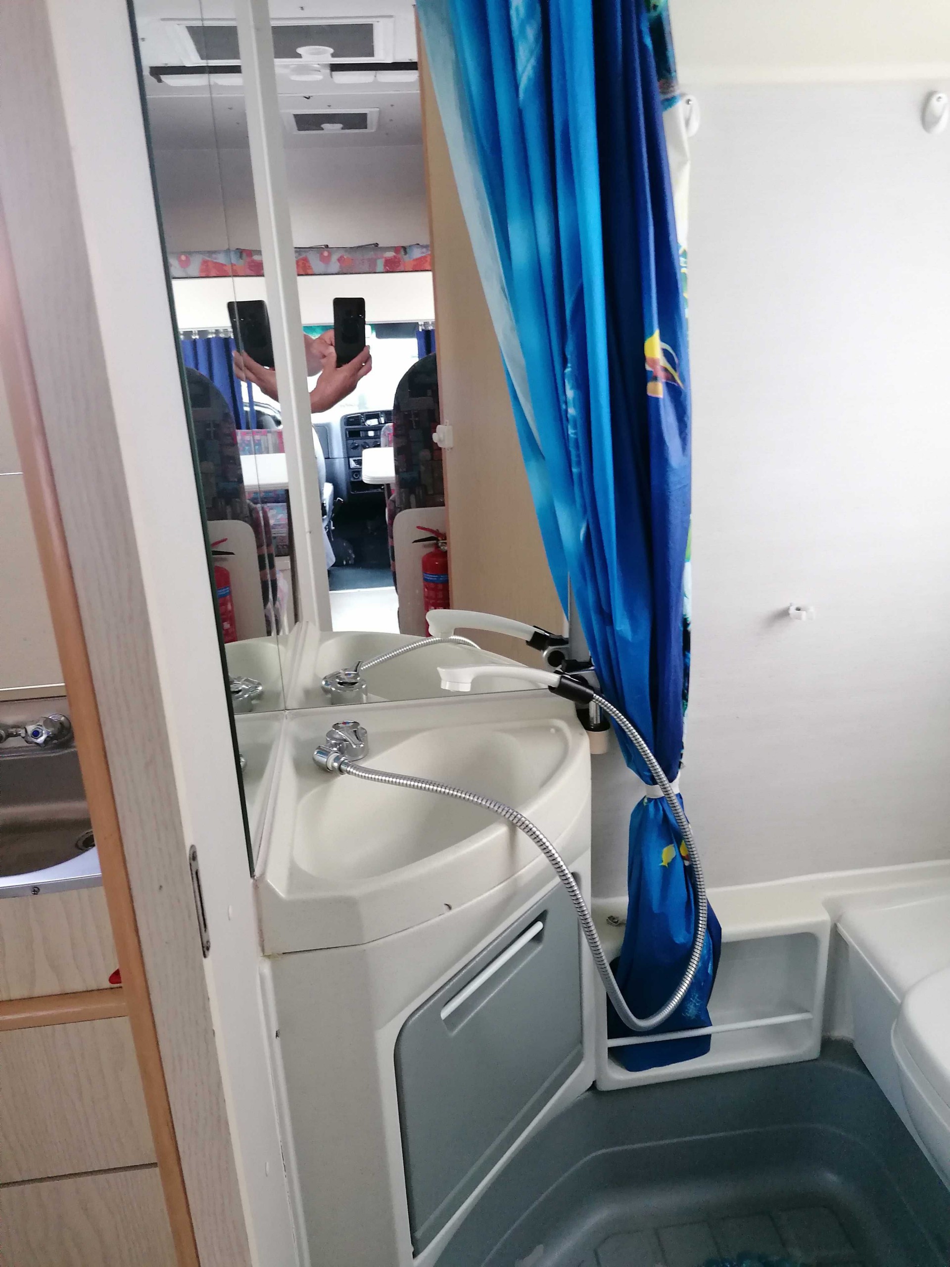 KAMPER 4 osobowy Fiat Ducato wynajem Warszawa