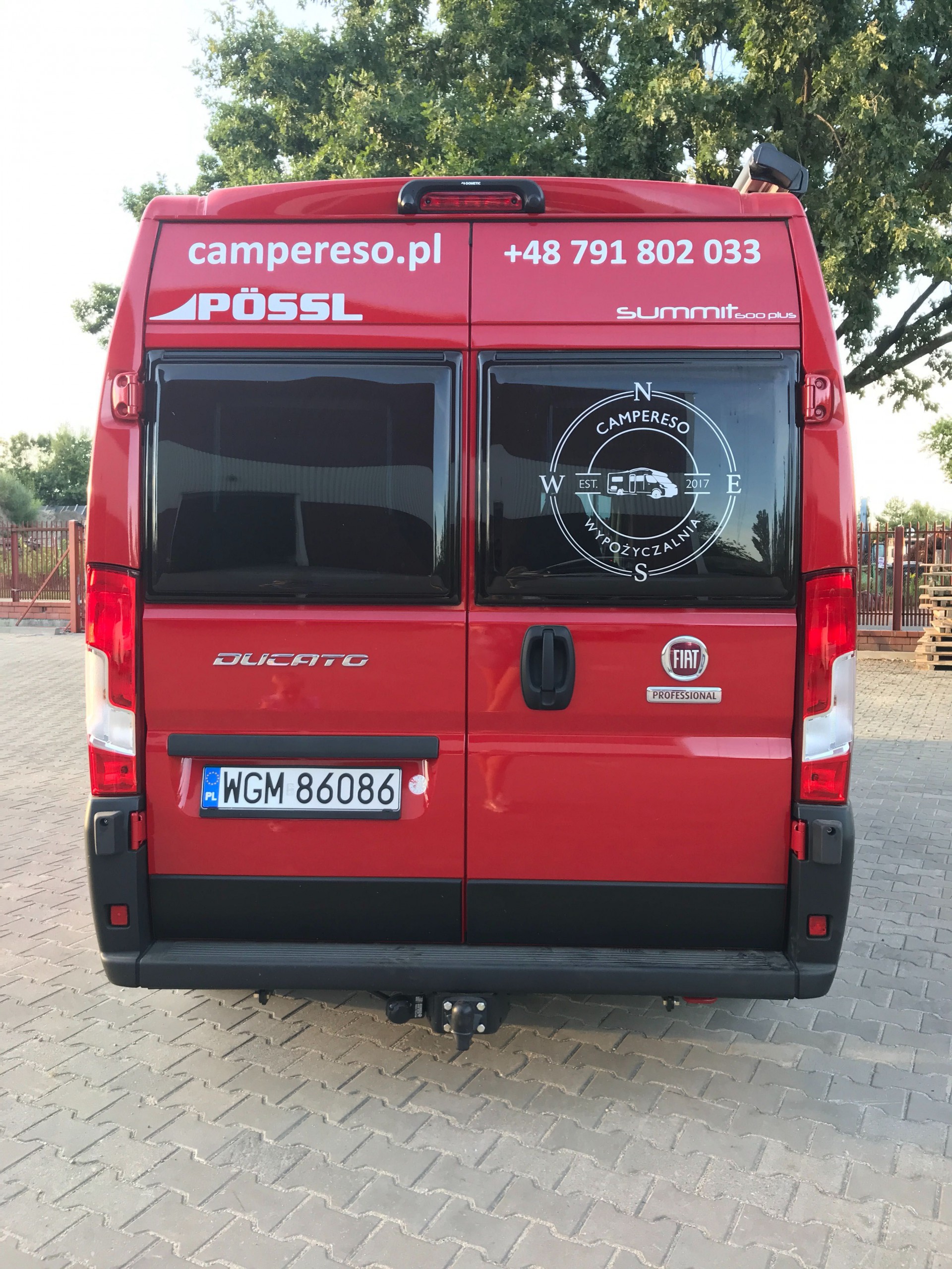 Wynajem kampera POSSL SUMMIT 600 Plus