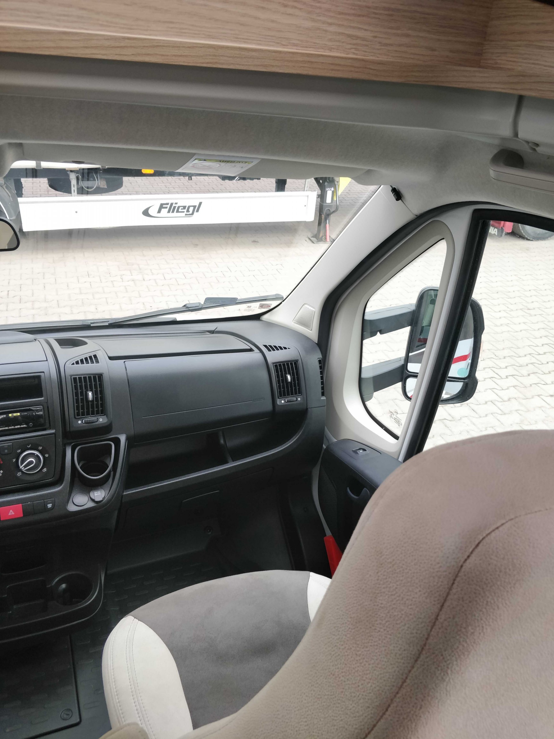 kamper wynajem kampera nowy 2019r