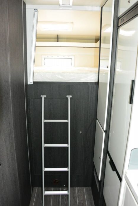 KAMPER WYNAJEM Ford Transit Roller Team 5-os 2019r Camperowo.pl od 400