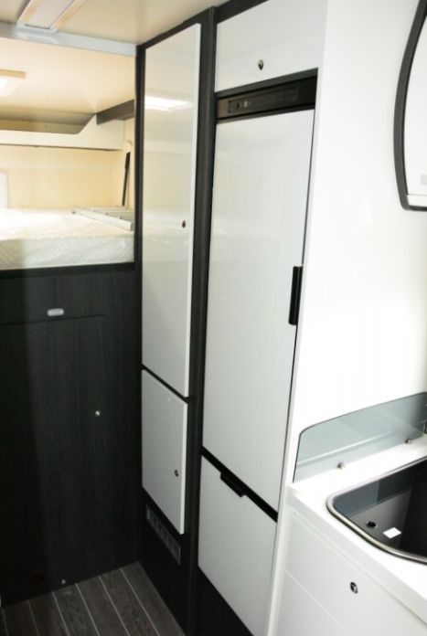 KAMPER WYNAJEM Ford Transit Roller Team 5-os 2019r Camperowo.pl od 400