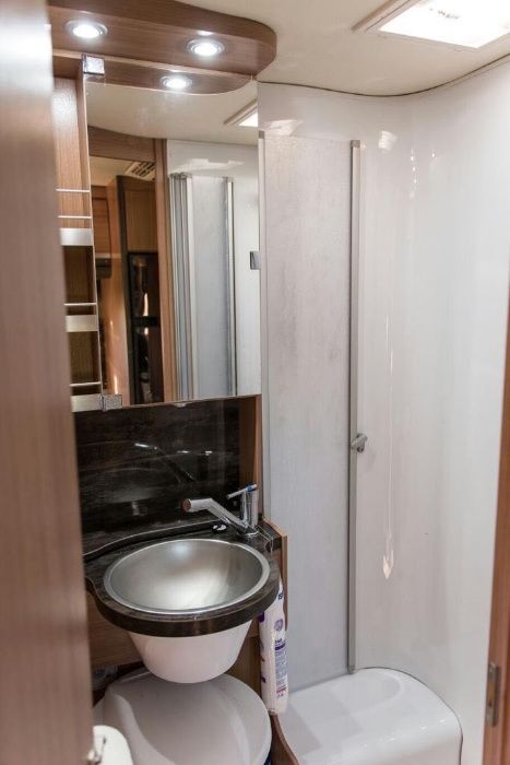 Wynajem kampera kamper wypożyczalnia camper najem Knaus, Adria