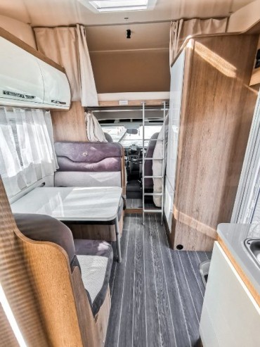 Kamper wynajem Ford Horon 79M nowy 2021 wypożyczalnia allforcamp.pl