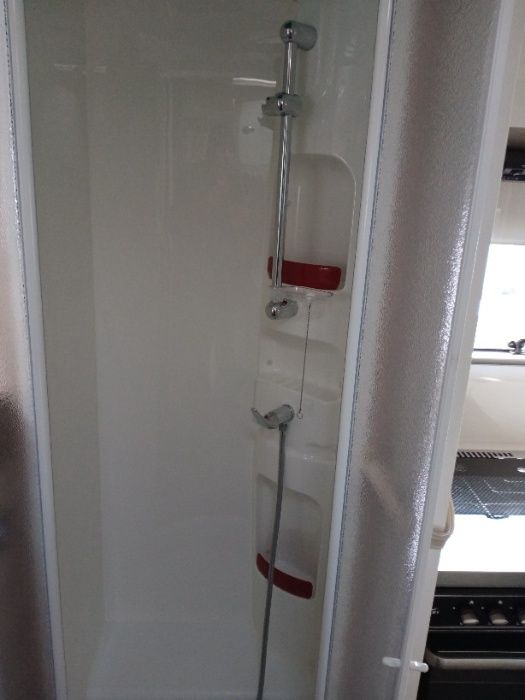 Wynajem Kampera Bogate wyposażenie