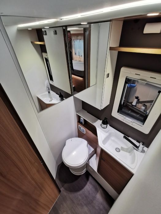 WOLNE TERMINY Wynajem Kampera/ów Rzeszów, 2020 Adria Matrix 670SL 5 OS