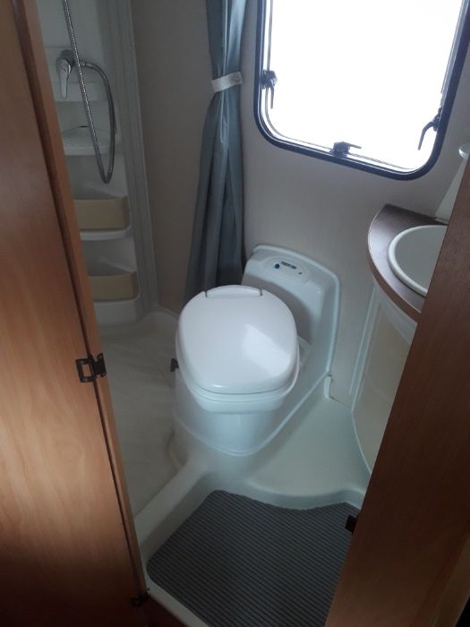 Wynajem kamper Kraków,Katowice ,CHRZANÓW 6 osobowe OD 199 ZŁ