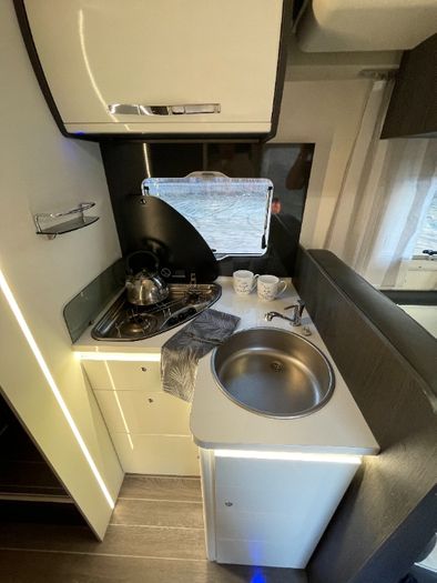 Wynajem Kampera! Ford, 170KM, Automatyczna skrzynia biegów, 2020r.