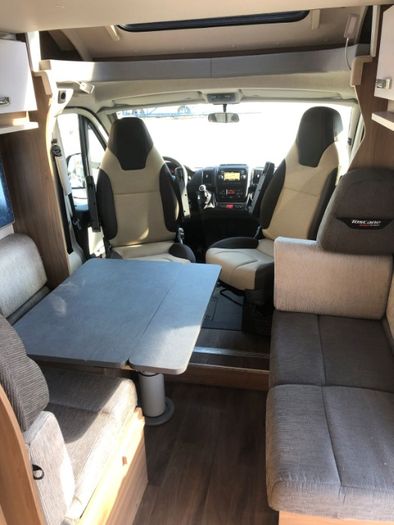 Wynajem Kampera 5 osobowy prawo jazdy kat B