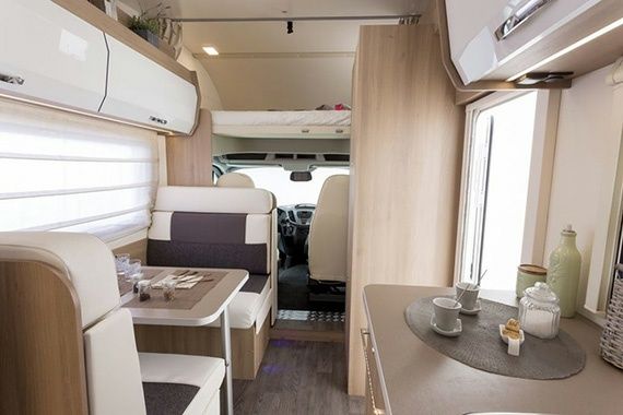 Wynajem , wypożyczlnia kamper ,kampery 170 KM/ 6 os