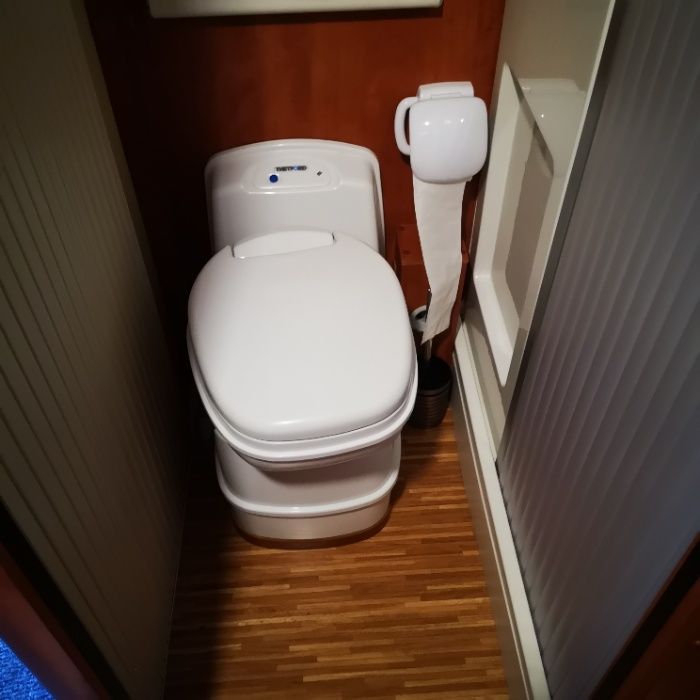 Wypożyczalnia kamperów, Kamper, Camper wynajem, Bus wynajem