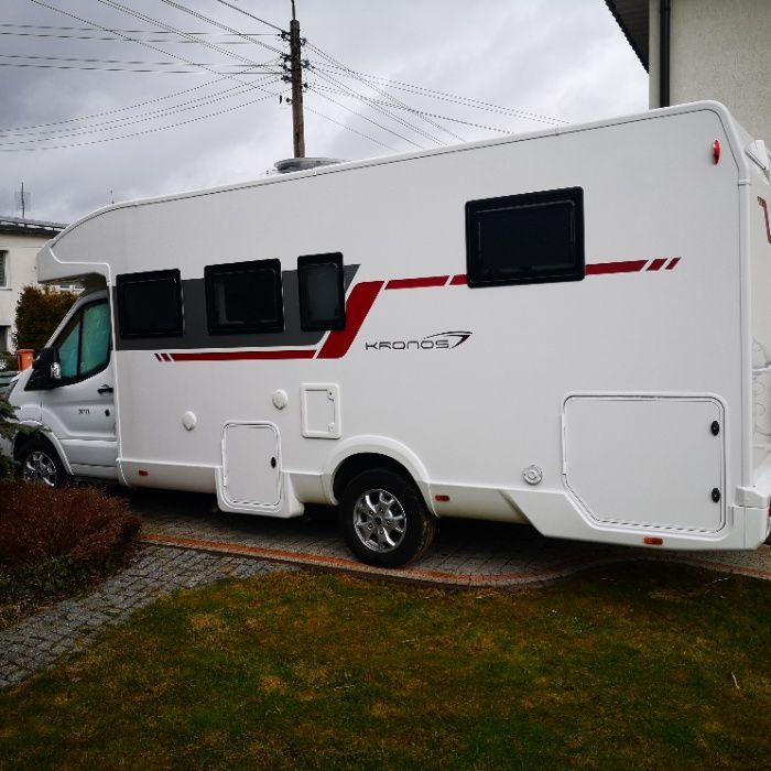 Wypożyczalnia kamperów,Camper wynajem-nowy Roller Team Kronos Ford