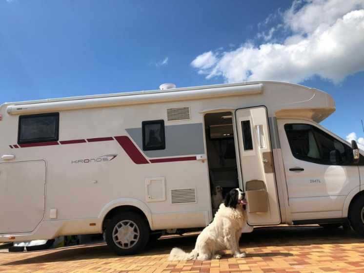 Wynajem całorocznych kamperów-AUTOMAT