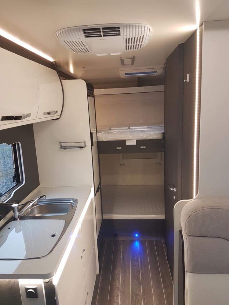 Wynajem kampera 6 osobowy, Automat, Isofix