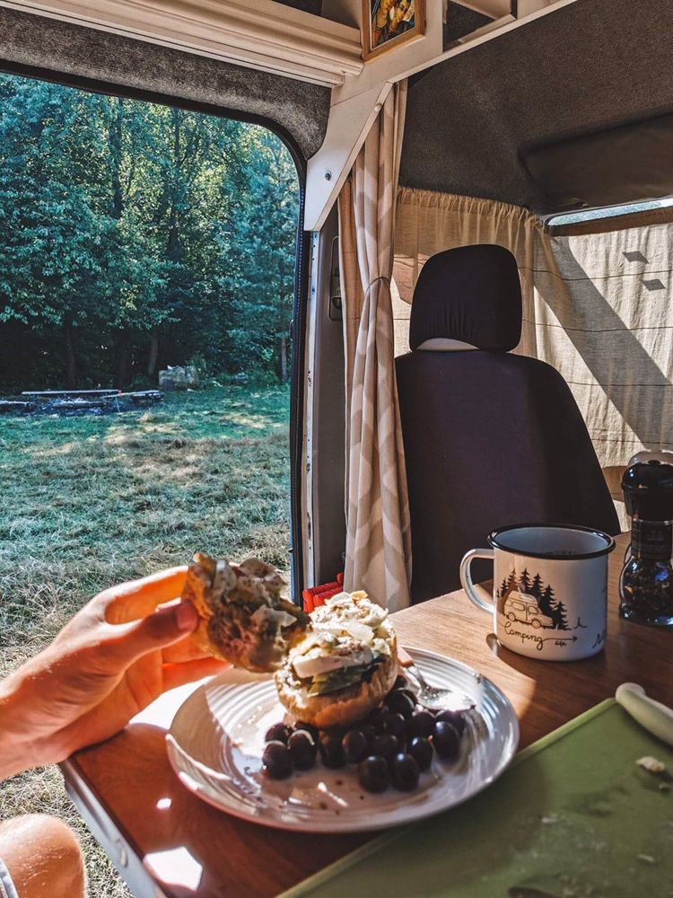 250 zł/doba! CamperVan kamper CAŁOROCZNY Z OGRZEWANIEM – wynajem.