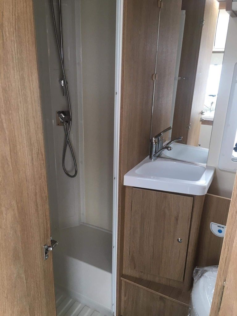 Kamper FORD Horon Wynajem