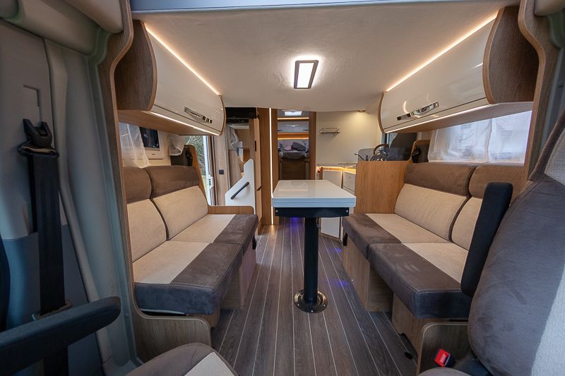 Nowy Kamper na wynajem. Warszawa i okolice.